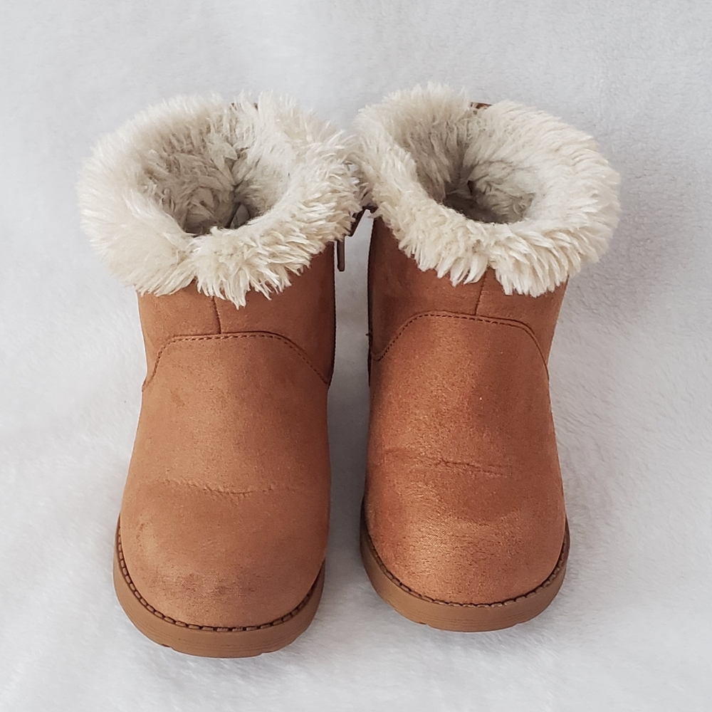 Cat&Jack Size 9 Ankle Boots